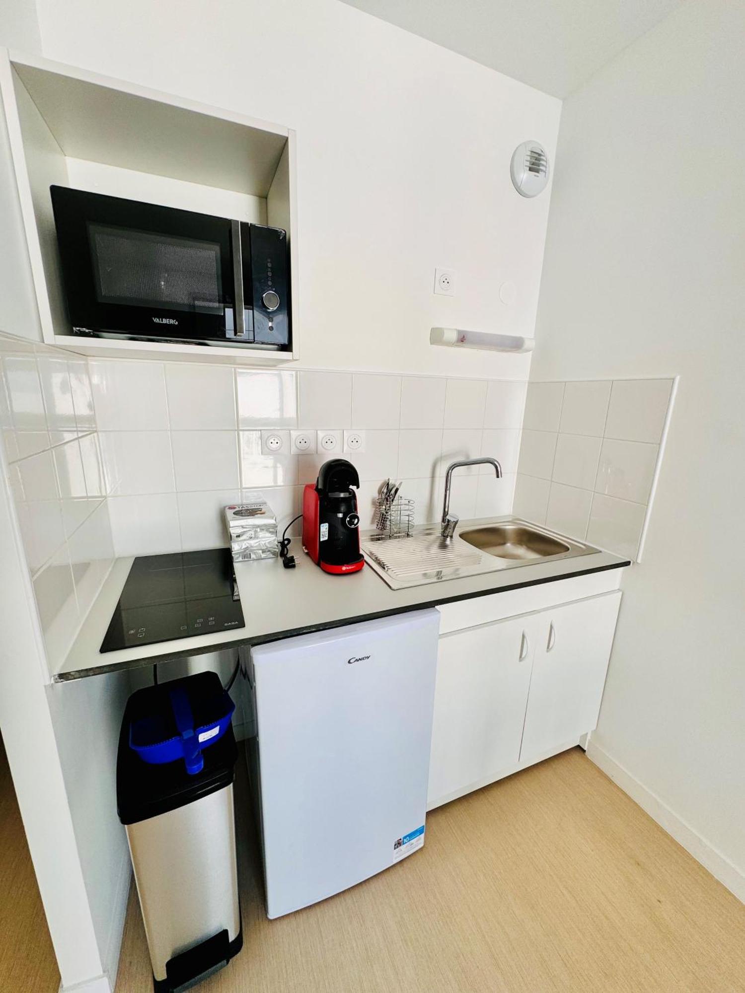 Diac Hotel L'Hermitte Bordeaux Kültér fotó