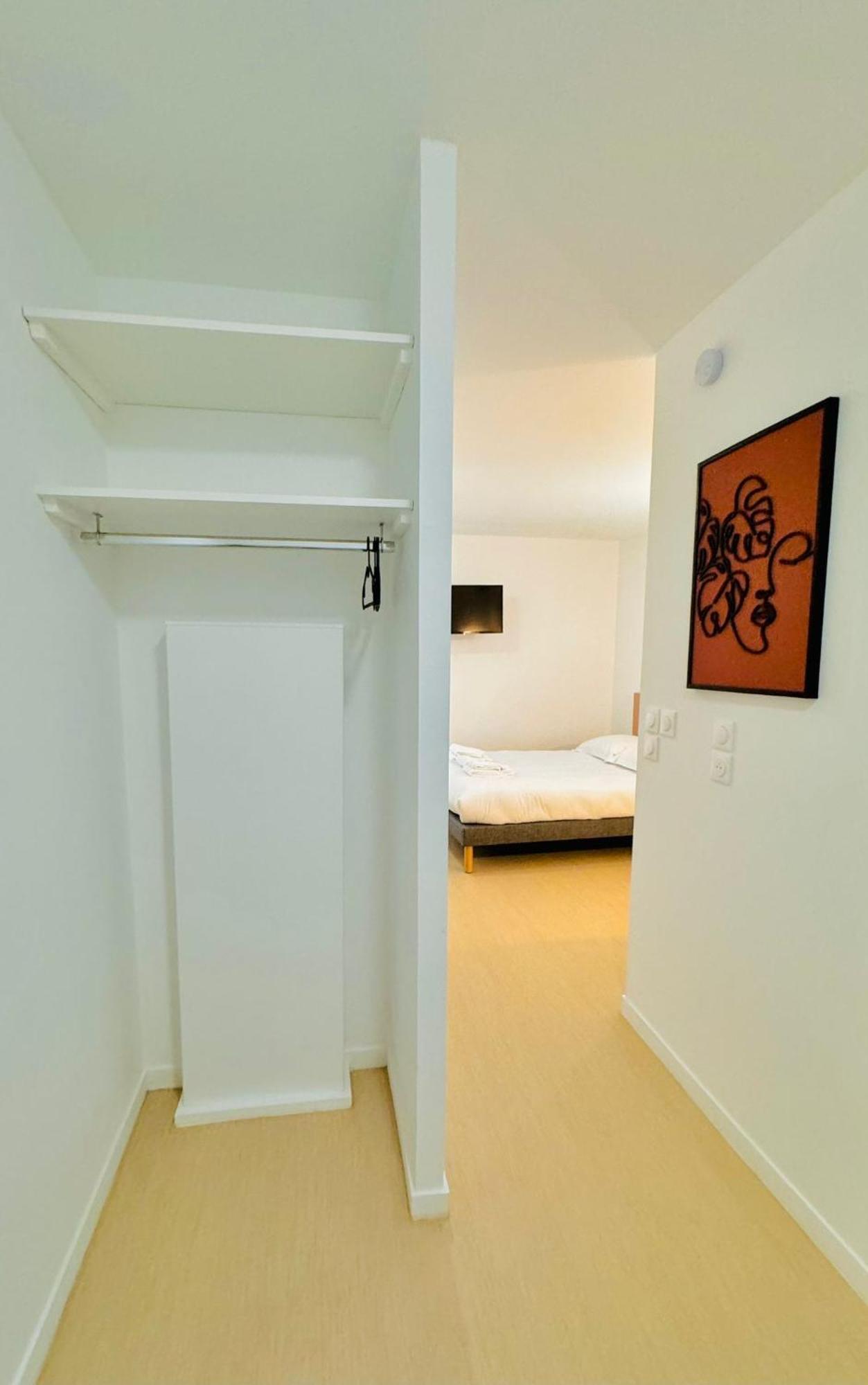 Diac Hotel L'Hermitte Bordeaux Kültér fotó